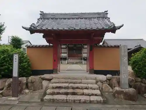 不動院の山門・神門