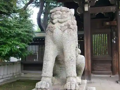 川口神社の狛犬