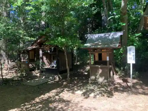 大宝八幡宮の{uncategorized: "未分類", other: "その他", undefined: "問題あり", building: "その他建物", grave: "お墓", sacred_gate: "鳥居", guardian: "狛犬", statue: "像", buddha: "仏像", history: "歴史", nature: "自然", garden: "庭園", animal: "動物", pagoda: "塔", temizu: "手水舎", mountain_gate: "山門・神門", sanctuary: "本殿・本堂", subordinate: "末社・摂社", art: "芸術", scenery: "景色", jizo: "地蔵", ema: "絵馬", goshuin: "御朱印", omikuji: "おみくじ", items: "授与品その他", amulet: "お守り", goshuincho: "御朱印帳", eats: "食事", festival: "お祭り", votive_dance: "神楽", shichigosan: "七五三参", wedding: "結婚式", experience: "体験その他", initially: "初詣", around: "周辺", anti_infection: "感染症対策"}