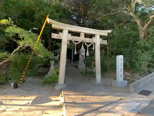 塩屋山王神社の鳥居