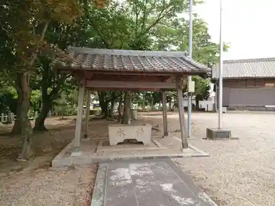 神明社(羽塚町)の手水舎