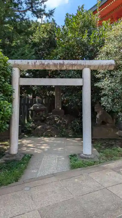 穴八幡宮(東京都)