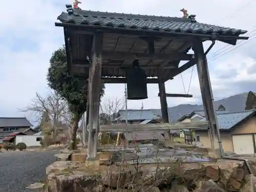 常光寺の{uncategorized: "未分類", other: "その他", undefined: "問題あり", building: "その他建物", grave: "お墓", sacred_gate: "鳥居", guardian: "狛犬", statue: "像", buddha: "仏像", history: "歴史", nature: "自然", garden: "庭園", animal: "動物", pagoda: "塔", temizu: "手水舎", mountain_gate: "山門・神門", sanctuary: "本殿・本堂", subordinate: "末社・摂社", art: "芸術", scenery: "景色", jizo: "地蔵", ema: "絵馬", goshuin: "御朱印", omikuji: "おみくじ", items: "授与品その他", amulet: "お守り", goshuincho: "御朱印帳", eats: "食事", festival: "お祭り", votive_dance: "神楽", shichigosan: "七五三参", wedding: "結婚式", experience: "体験その他", initially: "初詣", around: "周辺", anti_infection: "感染症対策"}