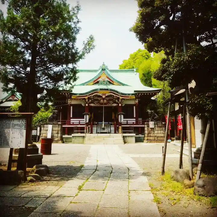 諏訪神社の本殿・本堂