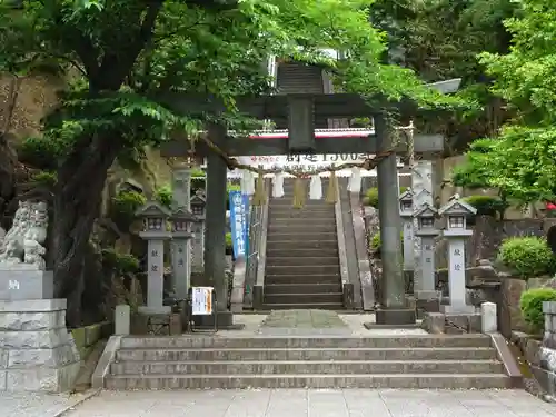 師岡熊野神社の鳥居