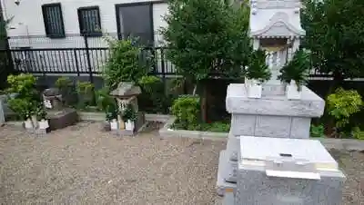 前川神社の建物その他