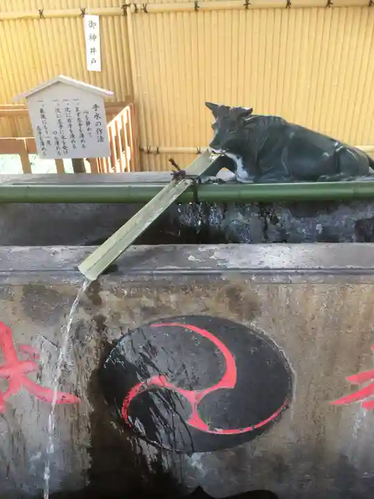 羽田神社の手水舎