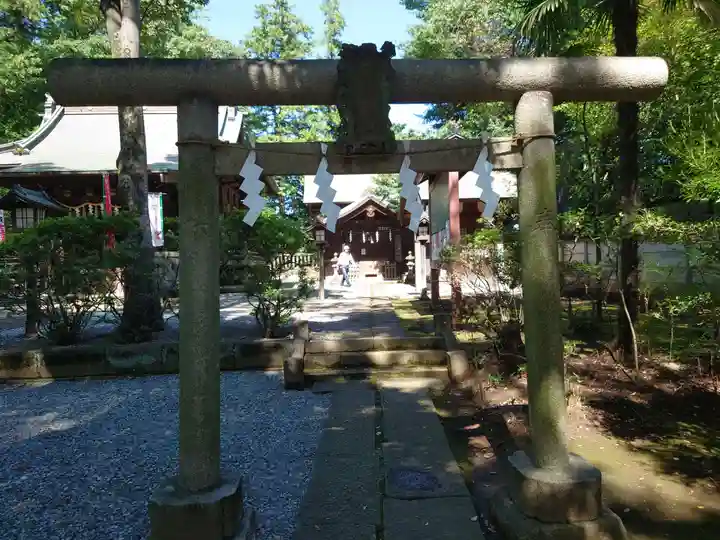 豊玉氷川神社の末社・摂社