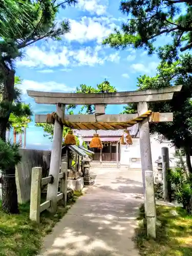 八幡社の鳥居