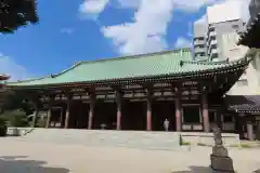 東長寺の本殿