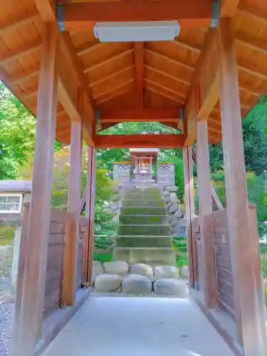 竹生島神社の本殿