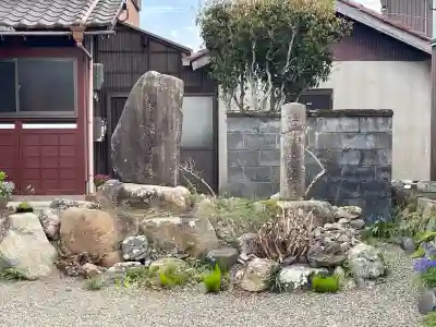 光臨寺の{uncategorized: "未分類", other: "その他", undefined: "問題あり", building: "その他建物", grave: "お墓", sacred_gate: "鳥居", guardian: "狛犬", statue: "像", buddha: "仏像", history: "歴史", nature: "自然", garden: "庭園", animal: "動物", pagoda: "塔", temizu: "手水舎", mountain_gate: "山門・神門", sanctuary: "本殿・本堂", subordinate: "末社・摂社", art: "芸術", scenery: "景色", jizo: "地蔵", ema: "絵馬", goshuin: "御朱印", omikuji: "おみくじ", items: "授与品その他", amulet: "お守り", goshuincho: "御朱印帳", eats: "食事", festival: "お祭り", votive_dance: "神楽", shichigosan: "七五三参", wedding: "結婚式", experience: "体験その他", initially: "初詣", around: "周辺", anti_infection: "感染症対策"}