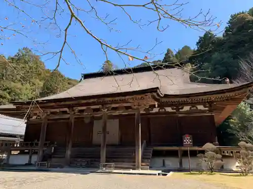 西明寺の本殿・本堂