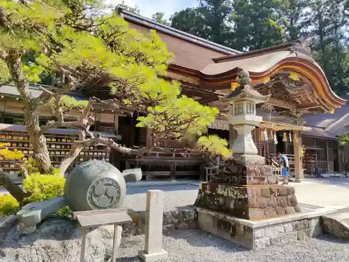 小國神社の本殿