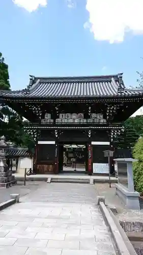 梅宮大社の山門・神門