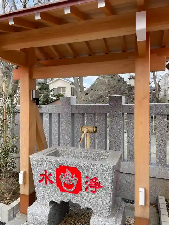 久助稲荷神社の手水舎