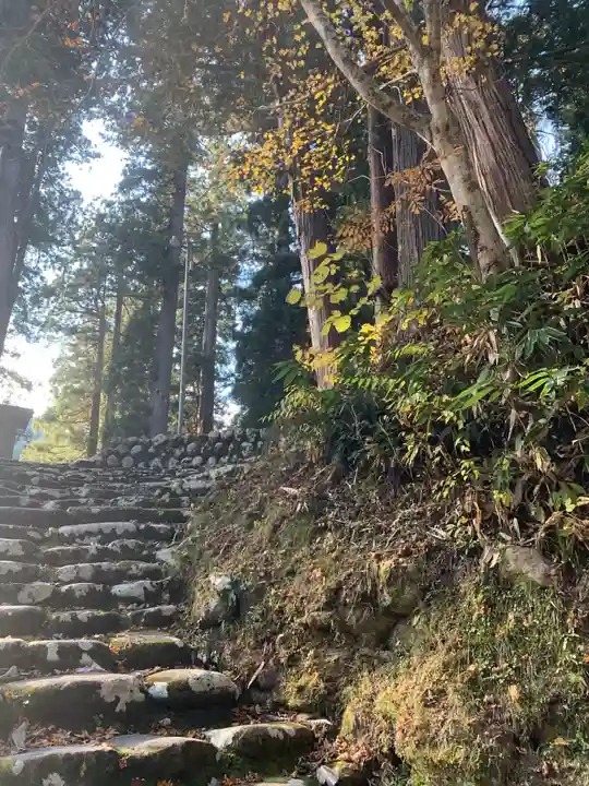 白山中居神社のその他建物