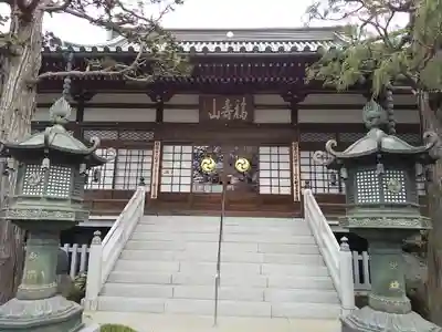 徳蔵寺の本殿・本堂