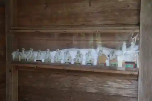 狐田稲荷神社の狛犬