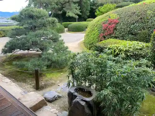 慈光院の{uncategorized: "未分類", other: "その他", undefined: "問題あり", building: "その他建物", grave: "お墓", sacred_gate: "鳥居", guardian: "狛犬", statue: "像", buddha: "仏像", history: "歴史", nature: "自然", garden: "庭園", animal: "動物", pagoda: "塔", temizu: "手水舎", mountain_gate: "山門・神門", sanctuary: "本殿・本堂", subordinate: "末社・摂社", art: "芸術", scenery: "景色", jizo: "地蔵", ema: "絵馬", goshuin: "御朱印", omikuji: "おみくじ", items: "授与品その他", amulet: "お守り", goshuincho: "御朱印帳", eats: "食事", festival: "お祭り", votive_dance: "神楽", shichigosan: "七五三参", wedding: "結婚式", experience: "体験その他", initially: "初詣", around: "周辺", anti_infection: "感染症対策"}