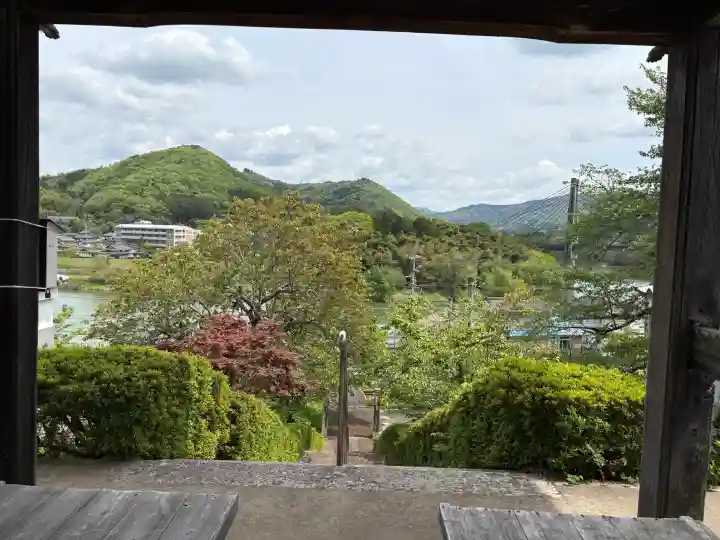 正暦寺の{uncategorized: "未分類", other: "その他", undefined: "問題あり", building: "その他建物", grave: "お墓", sacred_gate: "鳥居", guardian: "狛犬", statue: "像", buddha: "仏像", history: "歴史", nature: "自然", garden: "庭園", animal: "動物", pagoda: "塔", temizu: "手水舎", mountain_gate: "山門・神門", sanctuary: "本殿・本堂", subordinate: "末社・摂社", art: "芸術", scenery: "景色", jizo: "地蔵", ema: "絵馬", goshuin: "御朱印", omikuji: "おみくじ", items: "授与品その他", amulet: "お守り", goshuincho: "御朱印帳", eats: "食事", festival: "お祭り", votive_dance: "神楽", shichigosan: "七五三参", wedding: "結婚式", experience: "体験その他", initially: "初詣", around: "周辺", anti_infection: "感染症対策"}