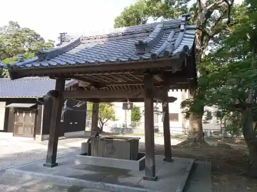 八幡宮（長瀬八幡宮）の手水舎