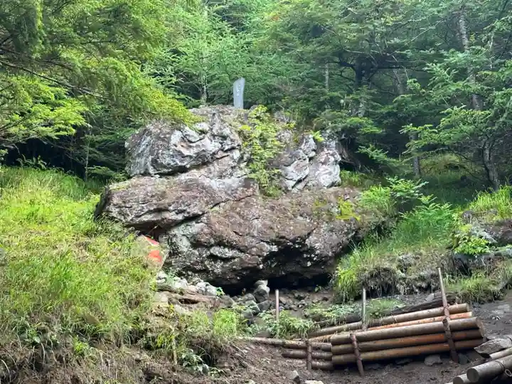 日光二荒山神社奥宮(栃木県)