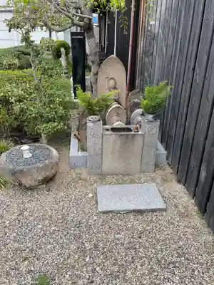 大福寺（浪華仮病院跡）の地蔵