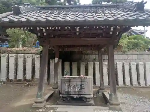 龍口寺の手水舎