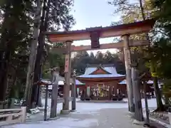 穂高神社本宮の鳥居