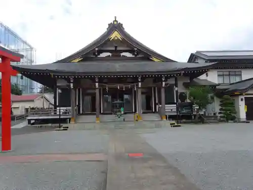 顕正寺の本殿・本堂