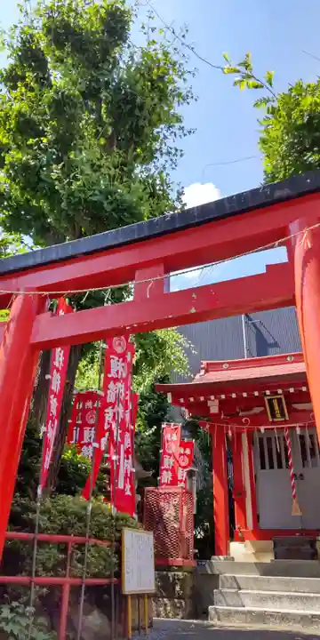 榎稲荷神社の鳥居