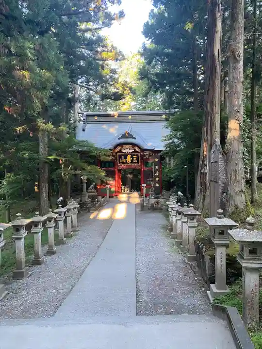 三峯神社(埼玉県)