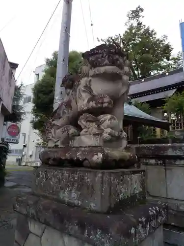 安積國造神社の狛犬