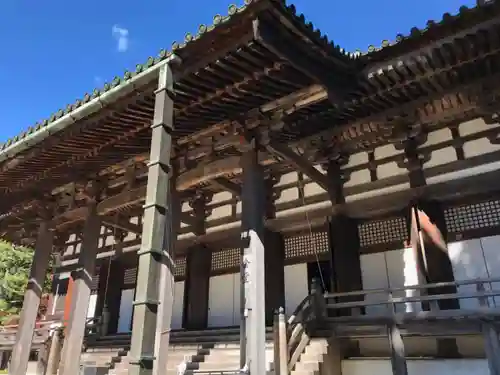 壇上伽藍の本殿・本堂