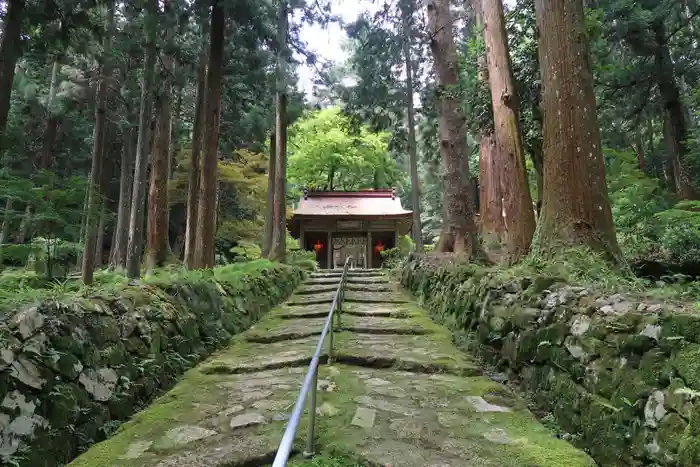 金勝寺の建物その他