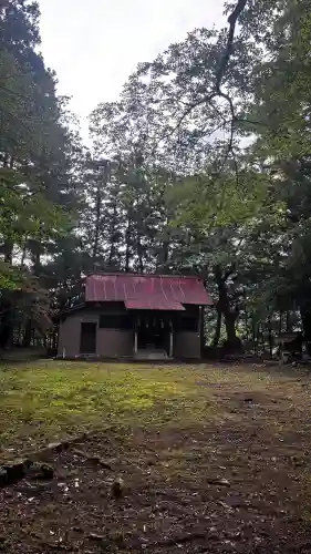 出雲神社の{uncategorized: "未分類", other: "その他", undefined: "問題あり", building: "その他建物", grave: "お墓", sacred_gate: "鳥居", guardian: "狛犬", statue: "像", buddha: "仏像", history: "歴史", nature: "自然", garden: "庭園", animal: "動物", pagoda: "塔", temizu: "手水舎", mountain_gate: "山門・神門", sanctuary: "本殿・本堂", subordinate: "末社・摂社", art: "芸術", scenery: "景色", jizo: "地蔵", ema: "絵馬", goshuin: "御朱印", omikuji: "おみくじ", items: "授与品その他", amulet: "お守り", goshuincho: "御朱印帳", eats: "食事", festival: "お祭り", votive_dance: "神楽", shichigosan: "七五三参", wedding: "結婚式", experience: "体験その他", initially: "初詣", around: "周辺", anti_infection: "感染症対策"}