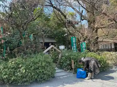 阿佐ヶ谷神明宮の{uncategorized: "未分類", other: "その他", undefined: "問題あり", building: "その他建物", grave: "お墓", sacred_gate: "鳥居", guardian: "狛犬", statue: "像", buddha: "仏像", history: "歴史", nature: "自然", garden: "庭園", animal: "動物", pagoda: "塔", temizu: "手水舎", mountain_gate: "山門・神門", sanctuary: "本殿・本堂", subordinate: "末社・摂社", art: "芸術", scenery: "景色", jizo: "地蔵", ema: "絵馬", goshuin: "御朱印", omikuji: "おみくじ", items: "授与品その他", amulet: "お守り", goshuincho: "御朱印帳", eats: "食事", festival: "お祭り", votive_dance: "神楽", shichigosan: "七五三参", wedding: "結婚式", experience: "体験その他", initially: "初詣", around: "周辺", anti_infection: "感染症対策"}