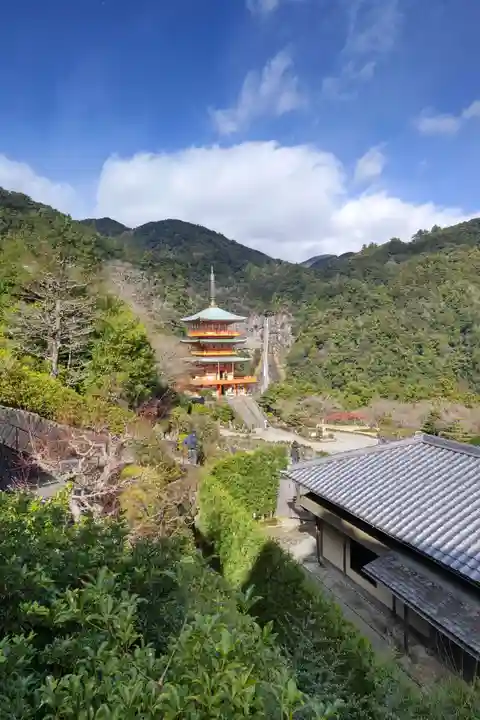 青岸渡寺(和歌山県)
