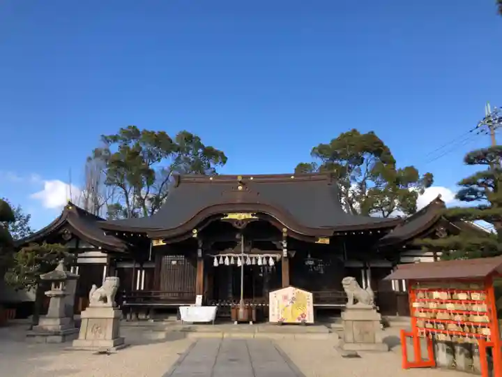 荒井神社の本殿・本堂