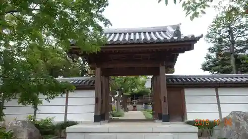 光傳寺の山門・神門