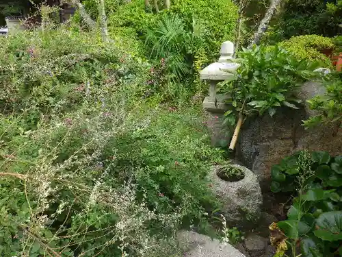 浄光明寺の庭園