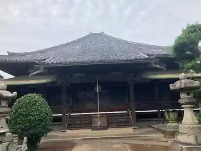 荘厳寺の本殿・本堂