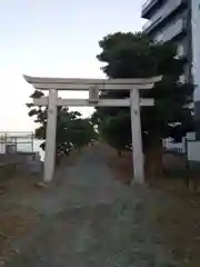 琵琶島神社の鳥居