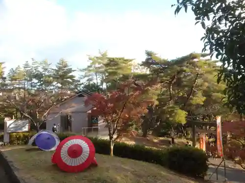 紅葉八幡宮の庭園