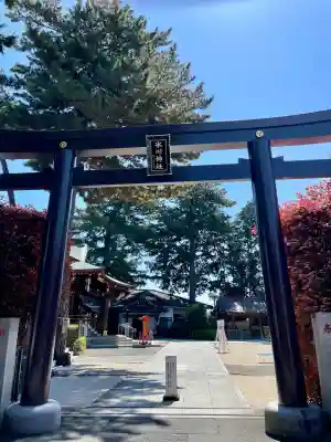 中野沼袋氷川神社の{uncategorized: "未分類", other: "その他", undefined: "問題あり", building: "その他建物", grave: "お墓", sacred_gate: "鳥居", guardian: "狛犬", statue: "像", buddha: "仏像", history: "歴史", nature: "自然", garden: "庭園", animal: "動物", pagoda: "塔", temizu: "手水舎", mountain_gate: "山門・神門", sanctuary: "本殿・本堂", subordinate: "末社・摂社", art: "芸術", scenery: "景色", jizo: "地蔵", ema: "絵馬", goshuin: "御朱印", omikuji: "おみくじ", items: "授与品その他", amulet: "お守り", goshuincho: "御朱印帳", eats: "食事", festival: "お祭り", votive_dance: "神楽", shichigosan: "七五三参", wedding: "結婚式", experience: "体験その他", initially: "初詣", around: "周辺", anti_infection: "感染症対策"}