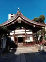 三輪神社の本殿・本堂