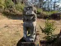 六所神社の狛犬