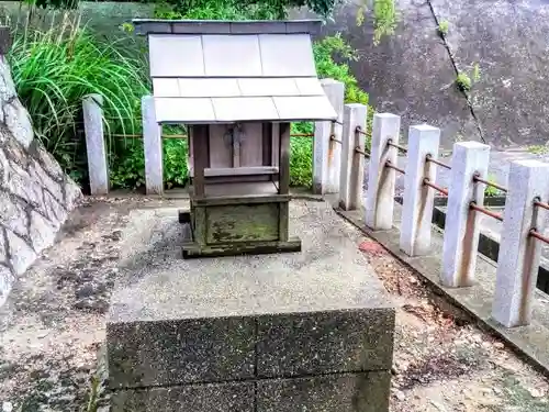 稲荷社（南柴田稲荷社）の末社・摂社