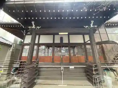 西祐寺の本殿・本堂